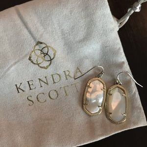 Kendra Scott Dani Earrings